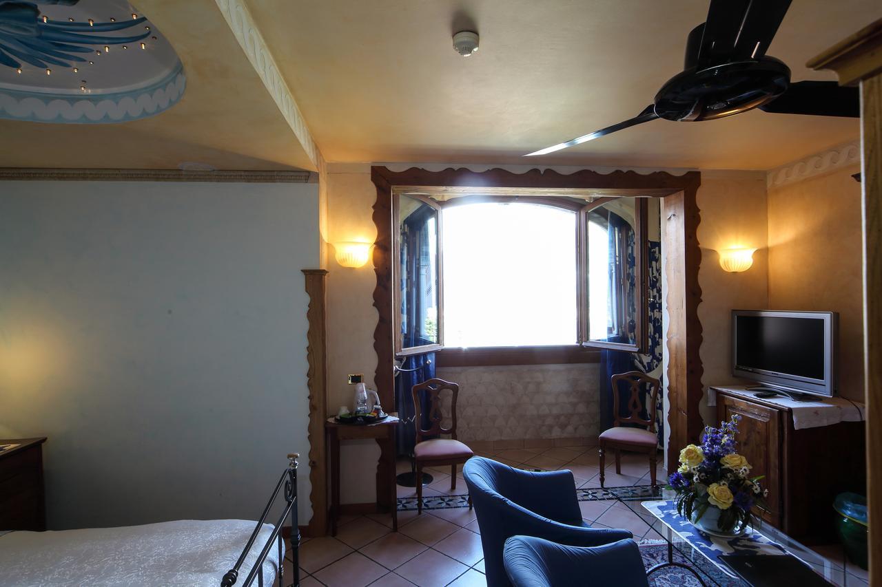 Albergo Ristorante Conca Azzurra Colico Eksteriør bilde