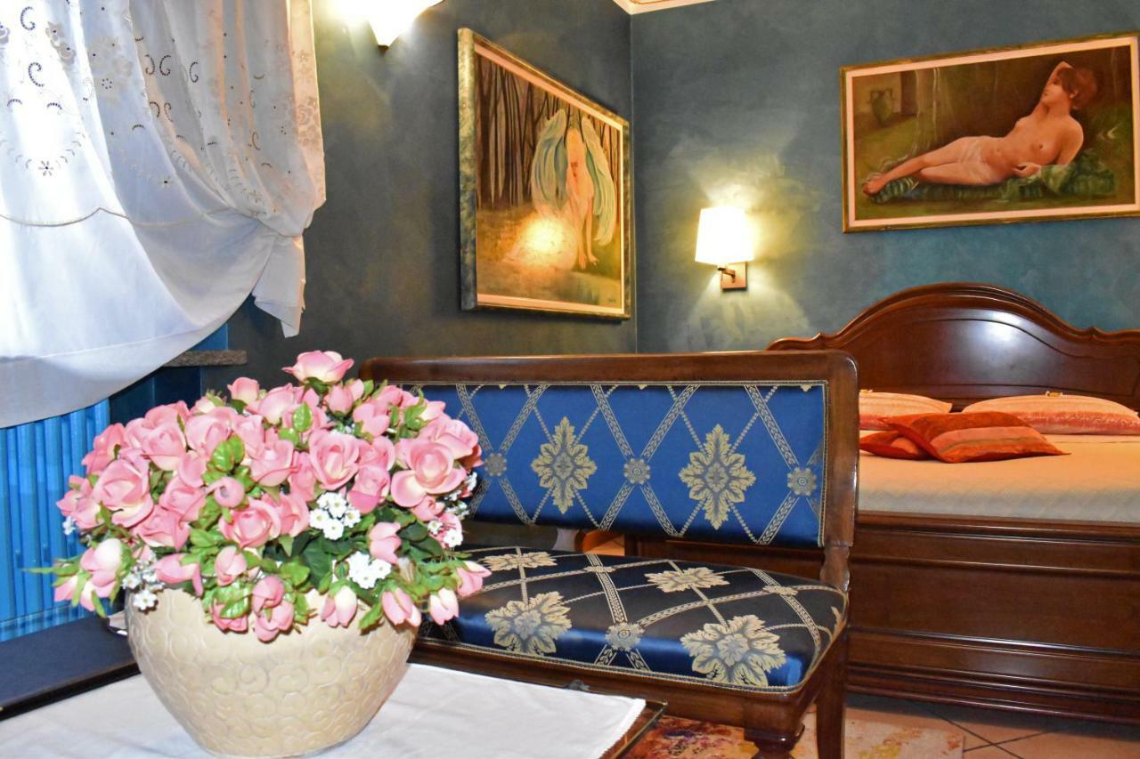 Albergo Ristorante Conca Azzurra Colico Eksteriør bilde